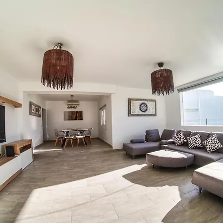 Holiday home Big Family La Mareta